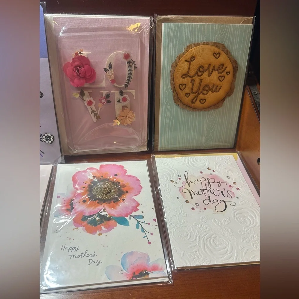 Hallmark Signature Mother’s Day 8 Card Lot